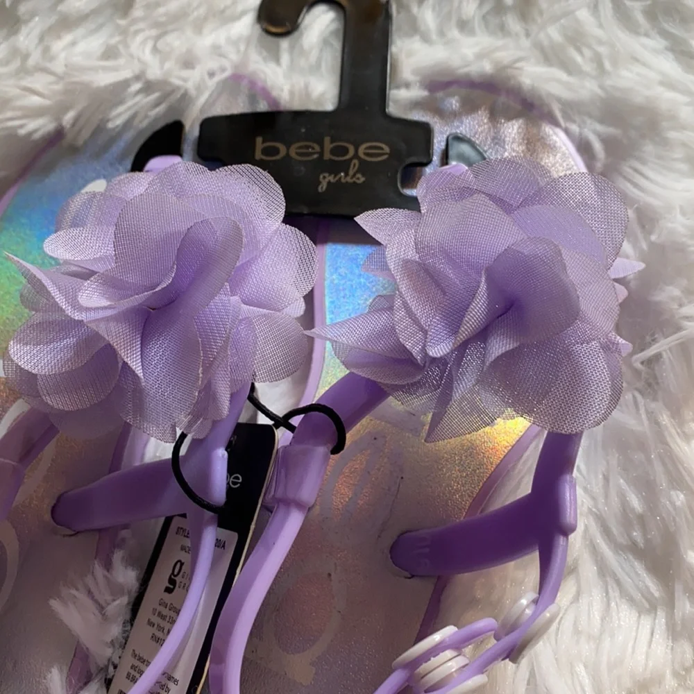 bebe Girls Iridescent Lavender Floral Jelly Sandals